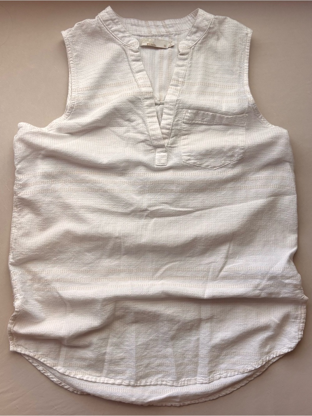 PraNa White Sleeveless V-Neck Pocket Camisole Medium 100% Organic Cotton